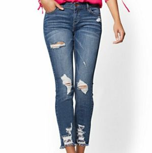 NY & Co Soho Jeans Rip N' Repair Skinny Jeans